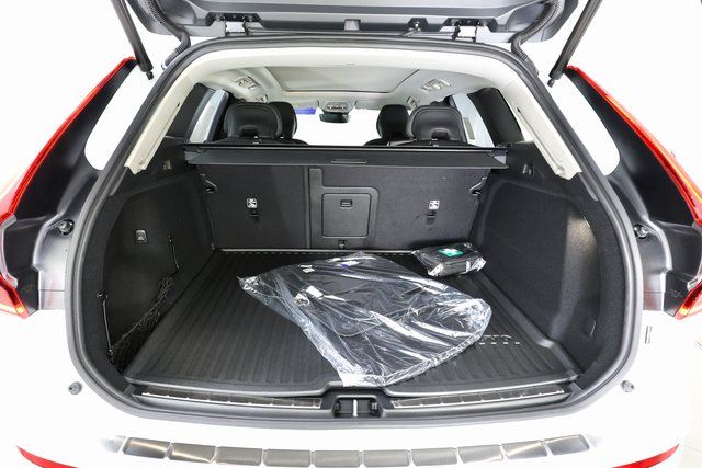 2026 Volvo XC60 Ultra - Photo 23