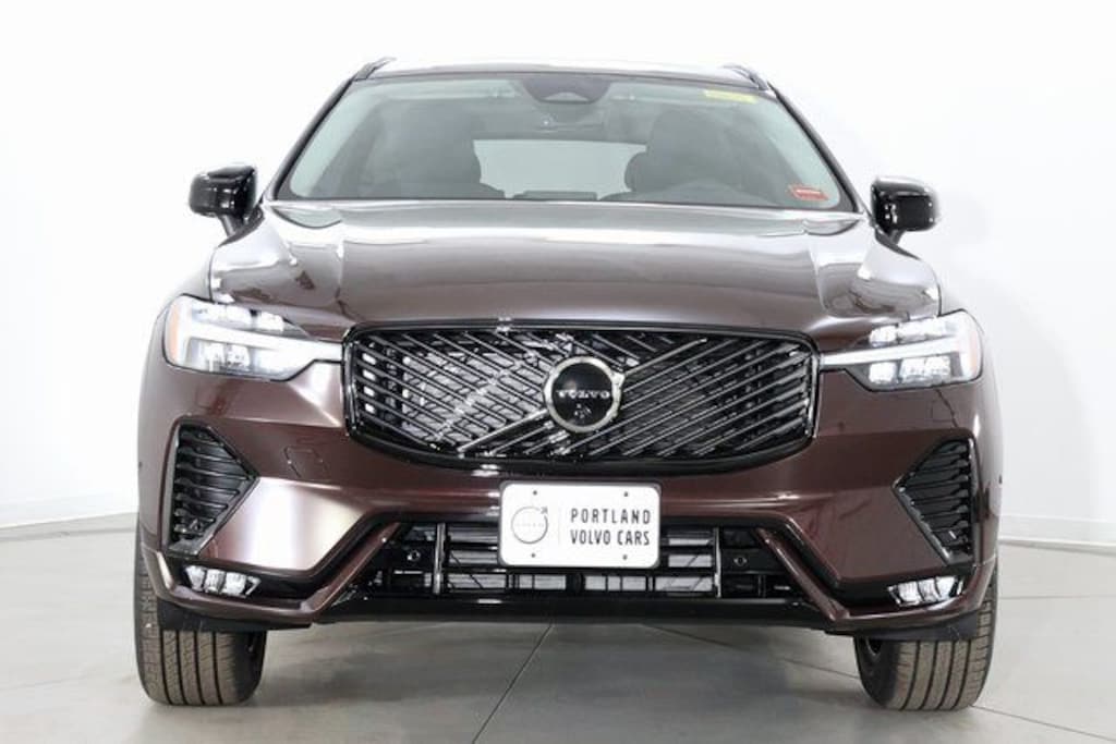 New 2026 Volvo XC60 B5 Plus SUV
