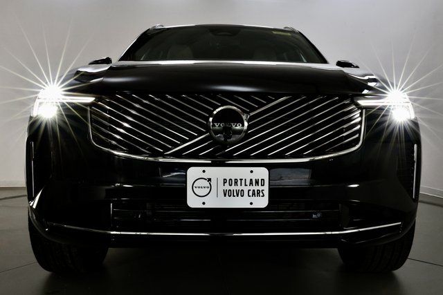 2026 Volvo XC90 Plus - Photo 27