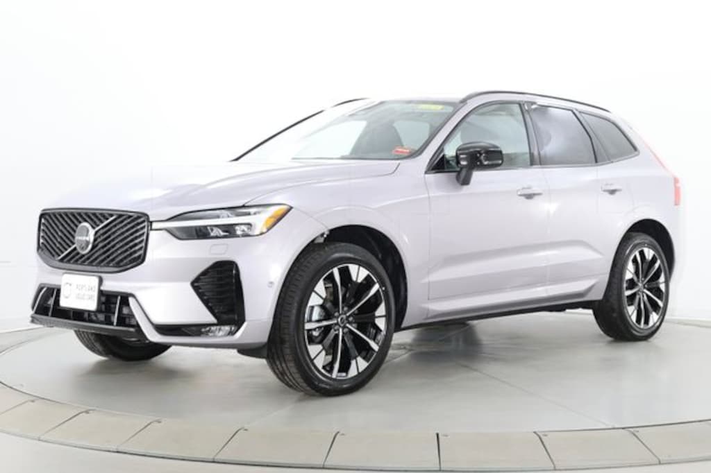 New 2026 Volvo XC60 B5 Plus SUV
