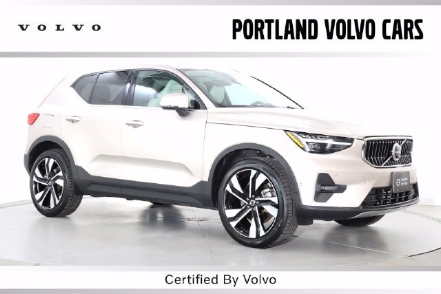 2024 Volvo XC40