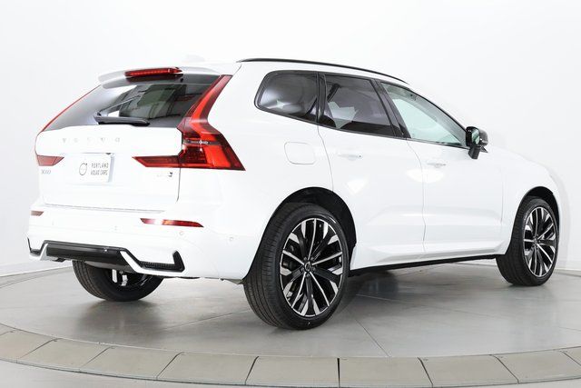 2026 Volvo XC60 Ultra - Photo 8