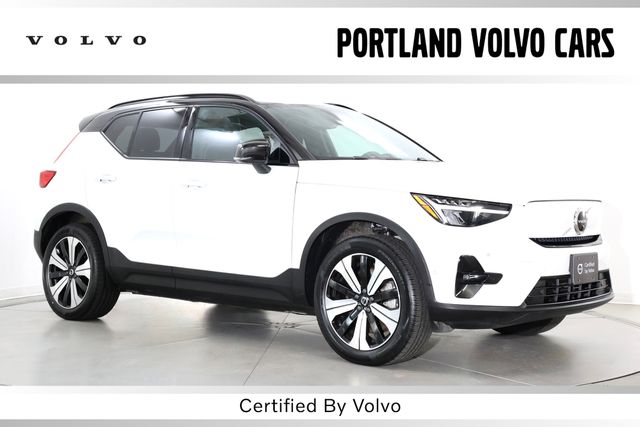2023 Volvo XC40