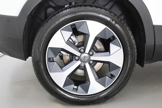 2026 Volvo XC40 Plus - Photo 10