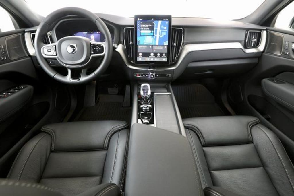 New 2026 Volvo XC60 plug-in hybrid T8 Ultra Black Edition SUV