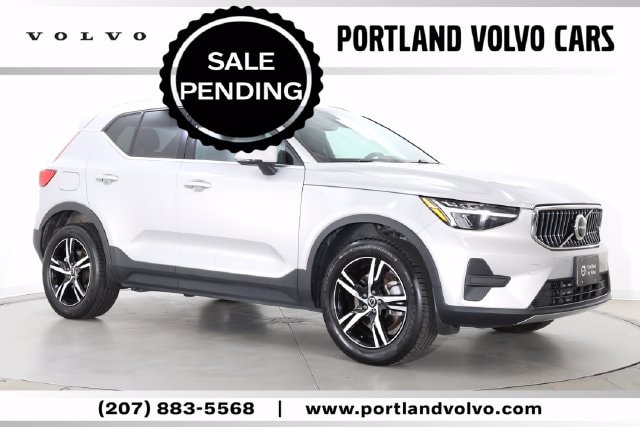 2025 Volvo XC40