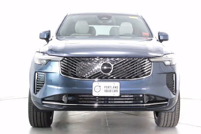 New 2027 Volvo XC90 B5 Core SUV