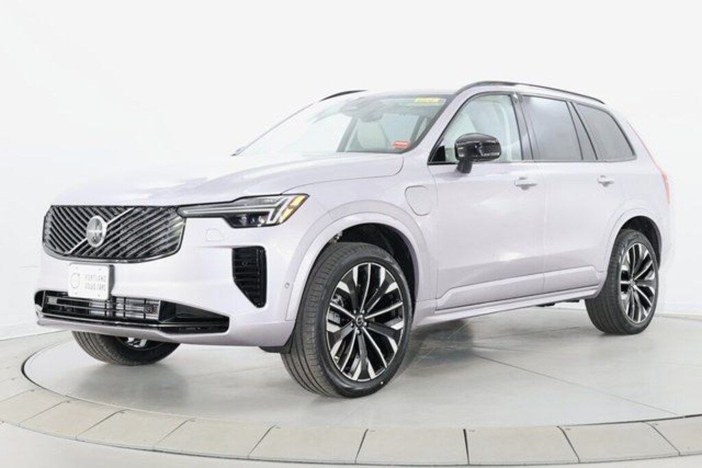 New 2026 Volvo XC90 plug-in hybrid T8 Ultra Dark Theme 6-Seater SUV