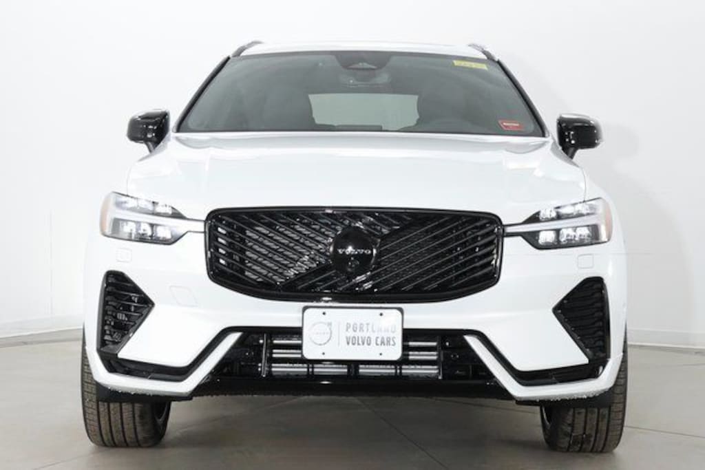 New 2026 Volvo XC60 plug-in hybrid T8 Ultra Black Edition SUV