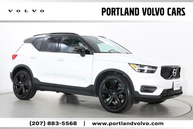 2022 Volvo XC40