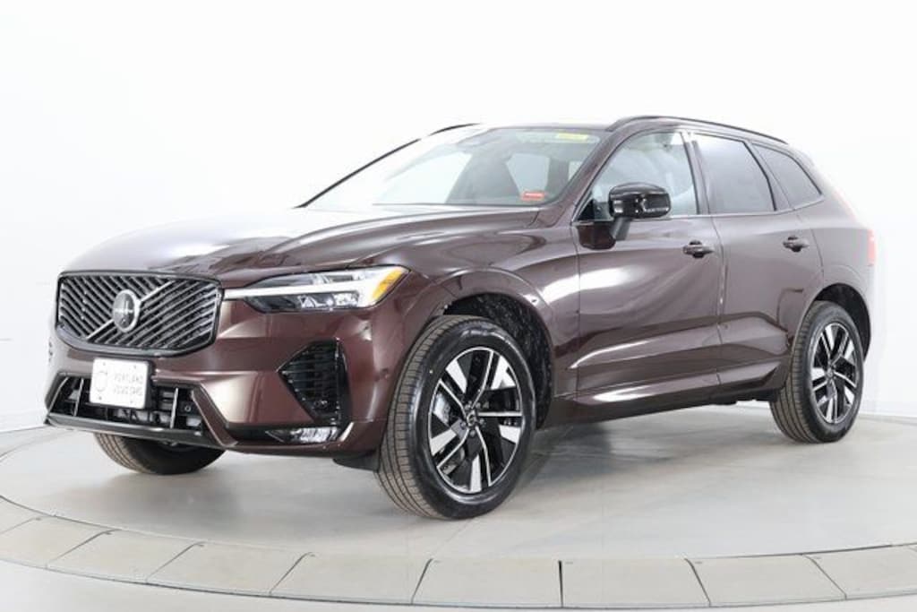 New 2026 Volvo XC60 B5 Plus SUV