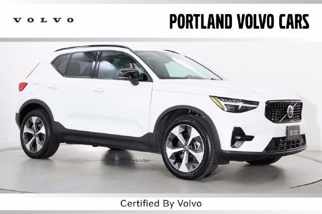 Certified 2026 Volvo XC40 B5 Plus SUV