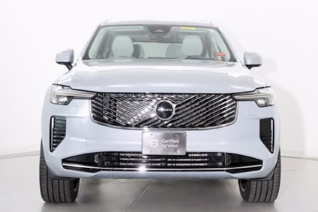 Certified 2026 Volvo XC90 B6 Ultra 7-Seater SUV