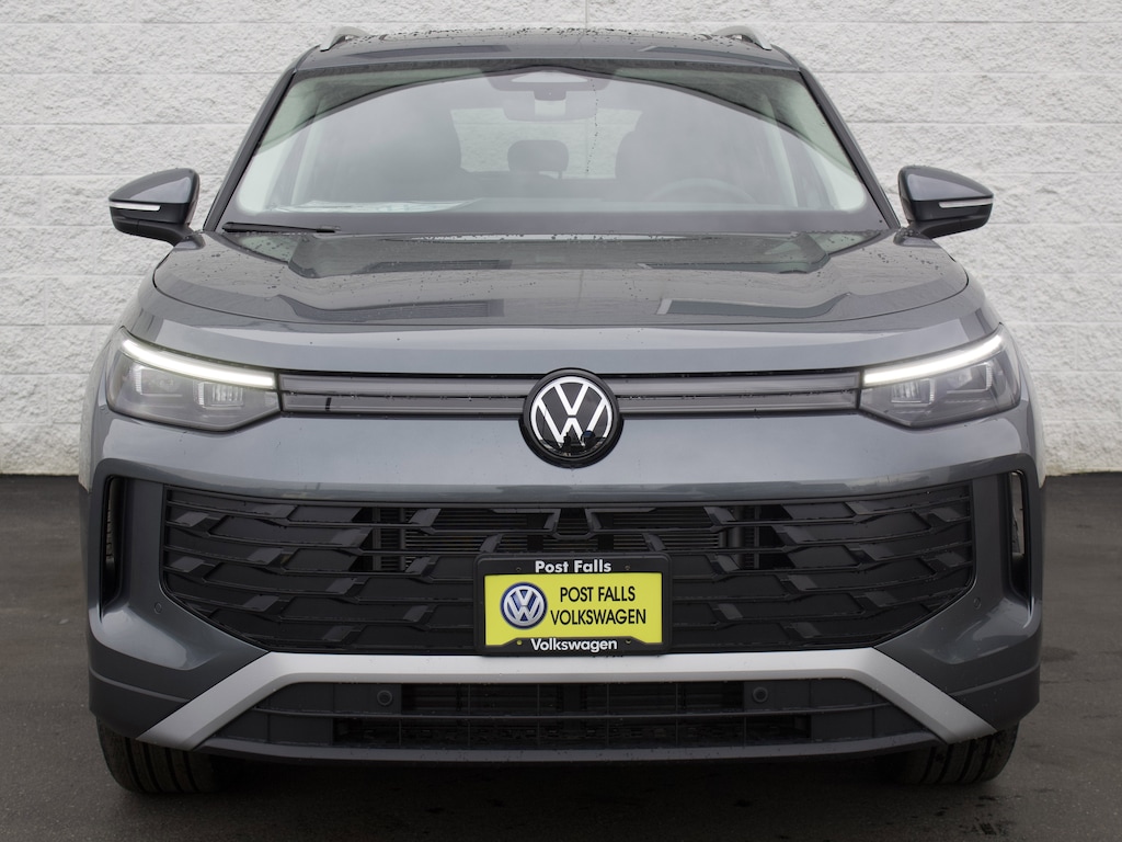 New 2026 Volkswagen Tiguan SE SUV