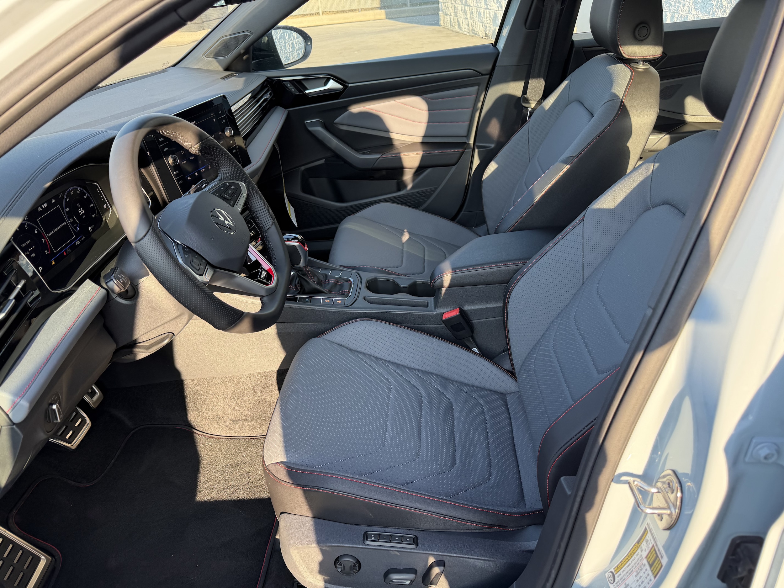 2026 Volkswagen Jetta GLI Autobahn - Photo 9