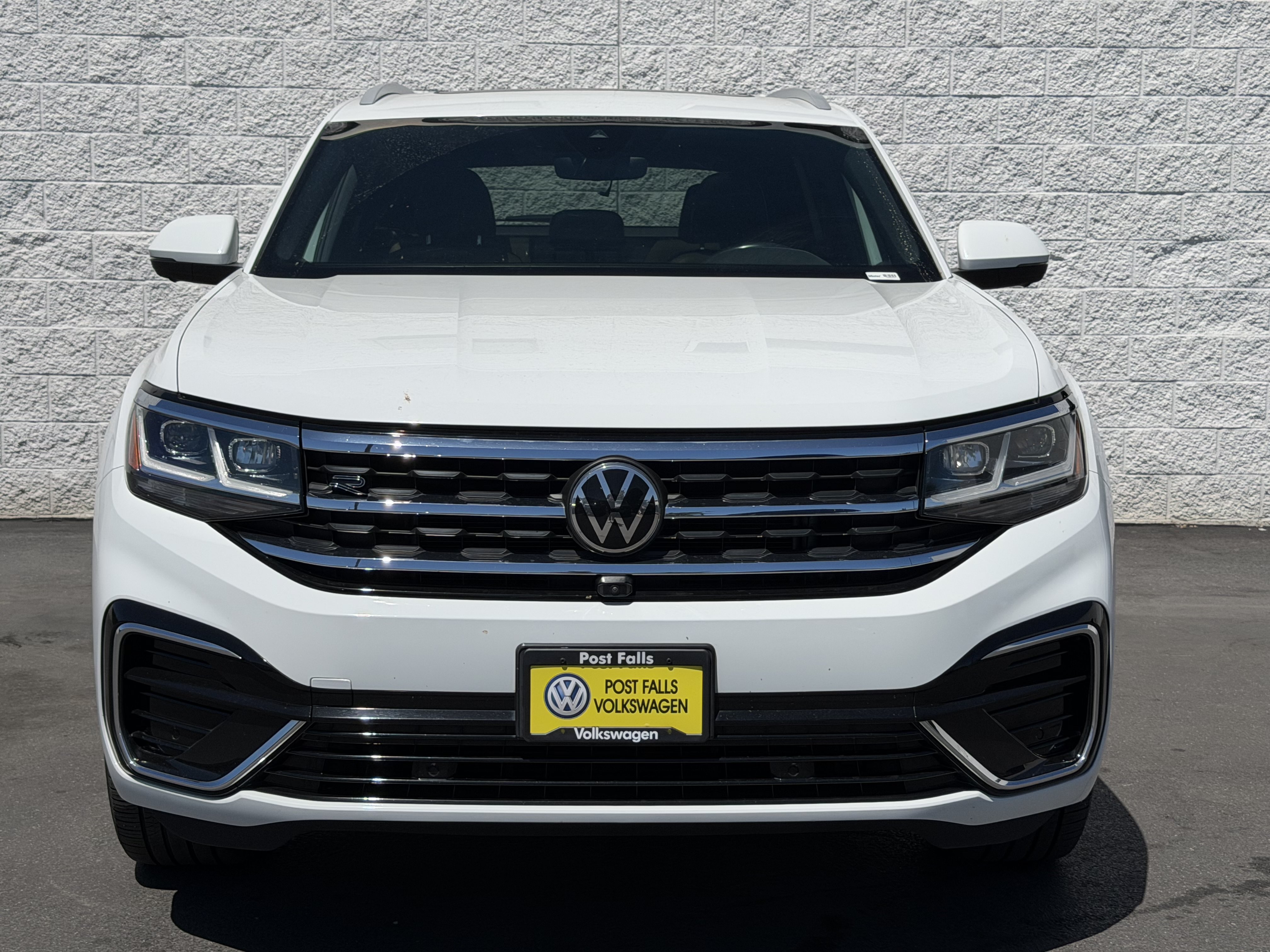 Used 2020 Volkswagen Atlas Cross Sport 3.6L V6 SEL Premium R-Line 3.6L V6 SEL Premium R-Line 4MOTION