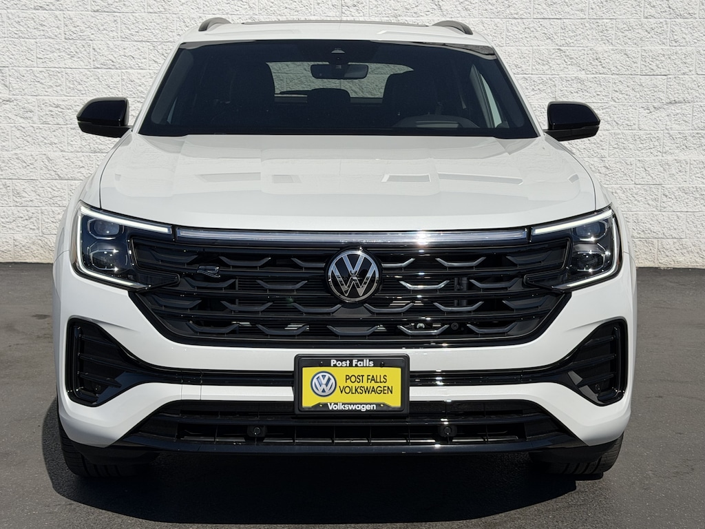 New 2026 Volkswagen Atlas Cross Sport SEL R-Line Black SUV
