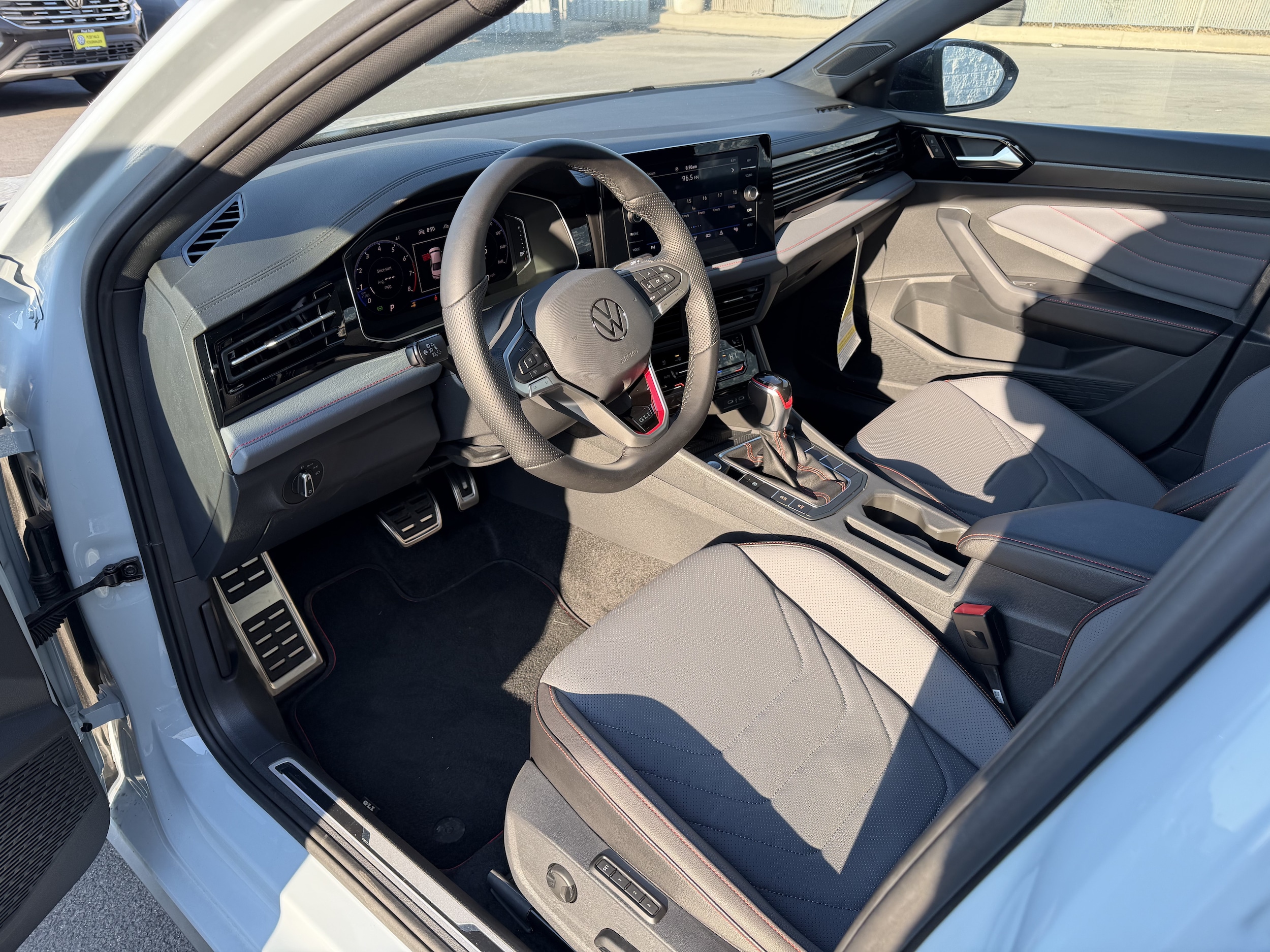 2026 Volkswagen Jetta GLI Autobahn - Photo 8