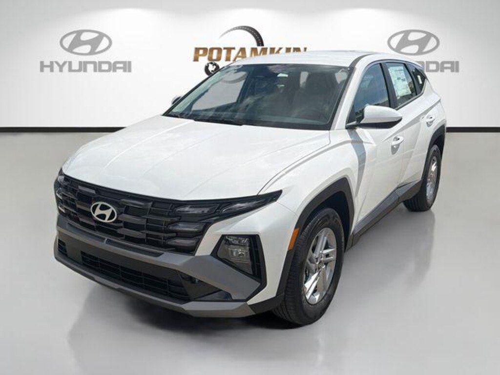 New 2026 Hyundai Tucson SE FWD SUV