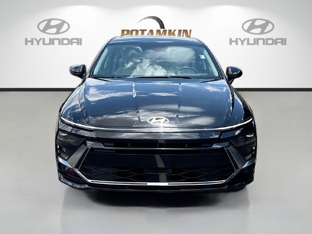 Used 2024 Hyundai Sonata Hybrid SEL Sedan