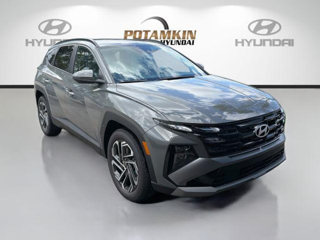 New 2026 Hyundai Tucson SEL Plus FWD SUV