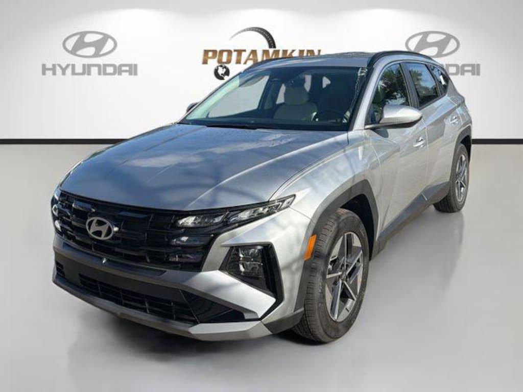 New 2026 Hyundai Tucson SEL FWD SUV