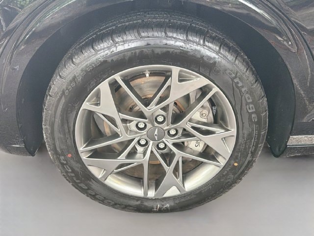 2025 GENESIS GV70 Standard - Photo 31