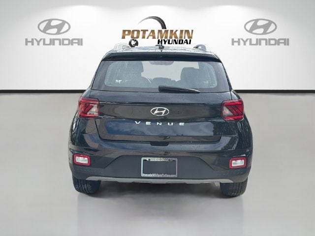 2025 Hyundai Venue SEL - Photo 6