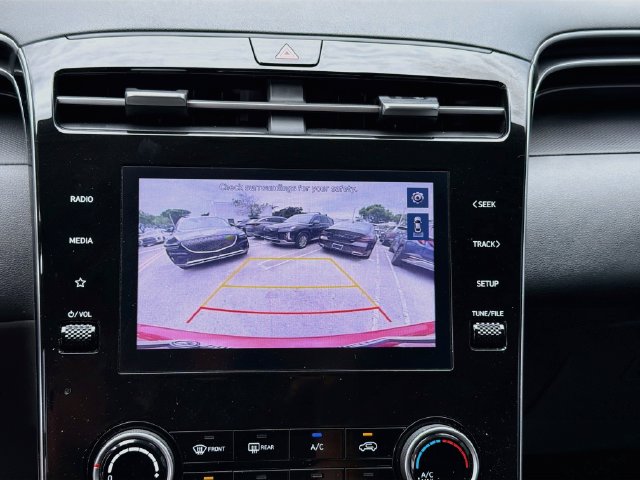 2023 Hyundai Tucson SE - Photo 13