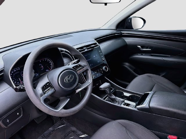 2023 Hyundai Tucson SE - Photo 9