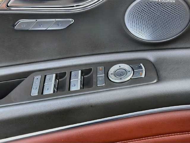 2025 GENESIS GV80 Prestige - Photo 18