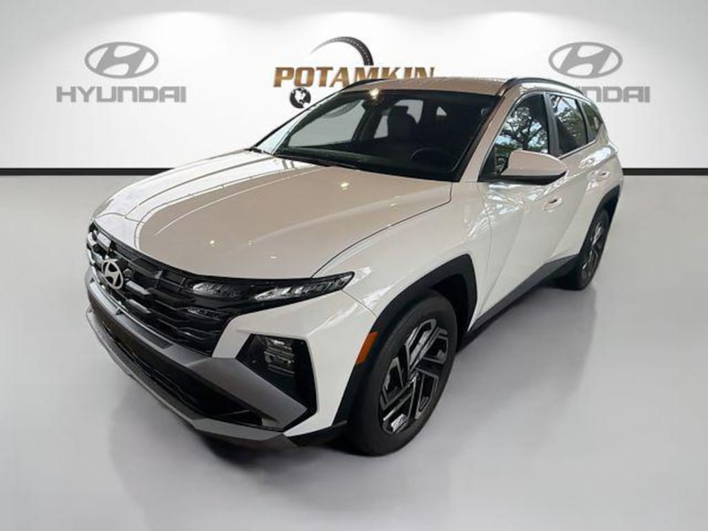 New 2026 Hyundai Tucson SEL Plus FWD SUV