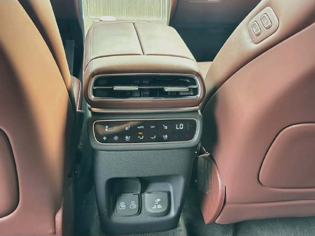 2025 GENESIS GV80 Prestige - Photo 26