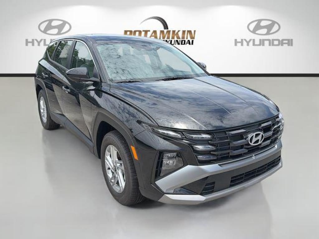 New 2026 Hyundai Tucson SE FWD SUV