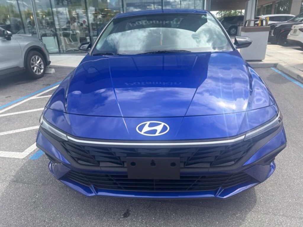 Certified 2025 Hyundai Elantra SEL Sport Sedan
