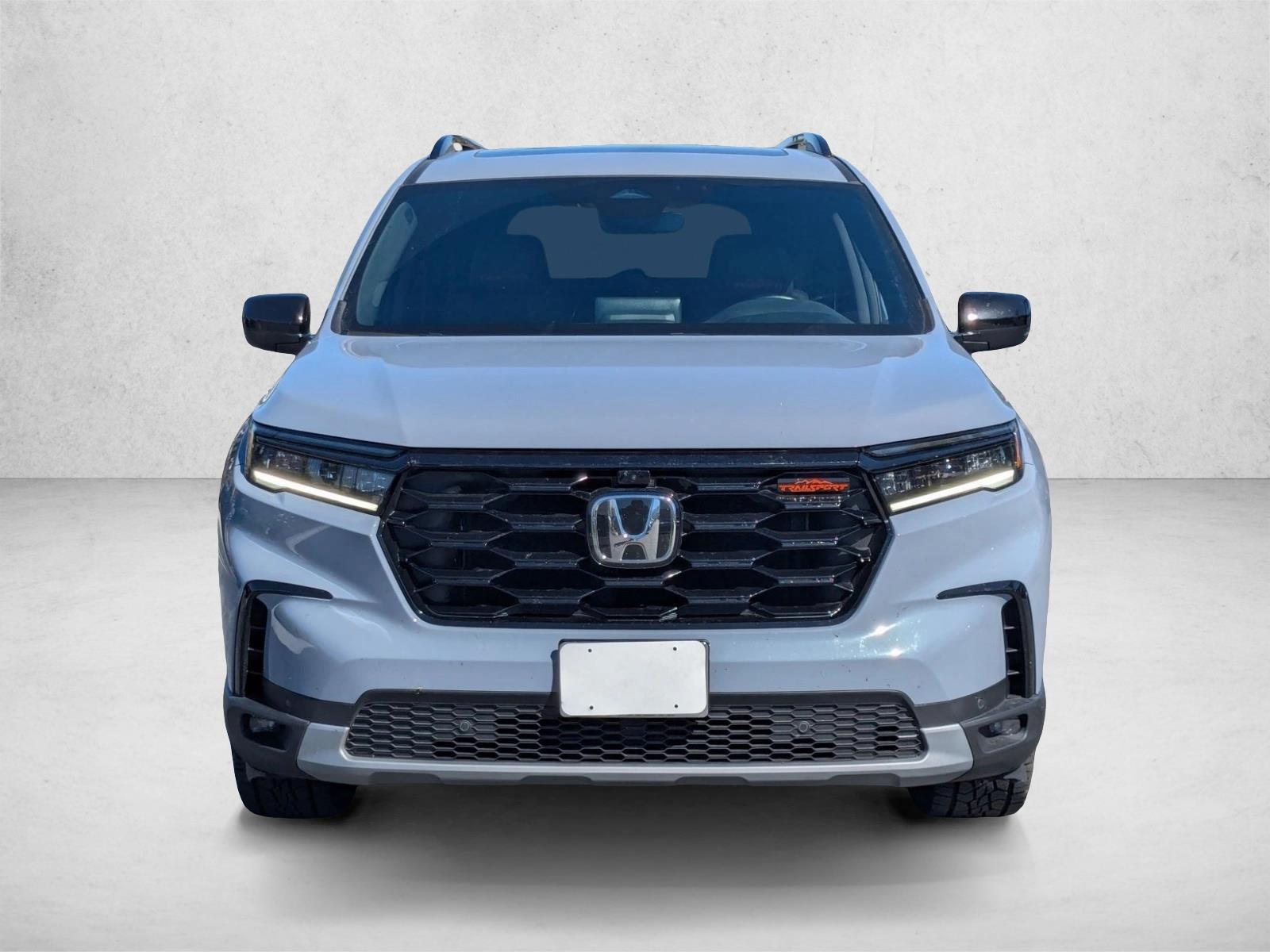 Used 2025 Honda Pilot TrailSport SUV