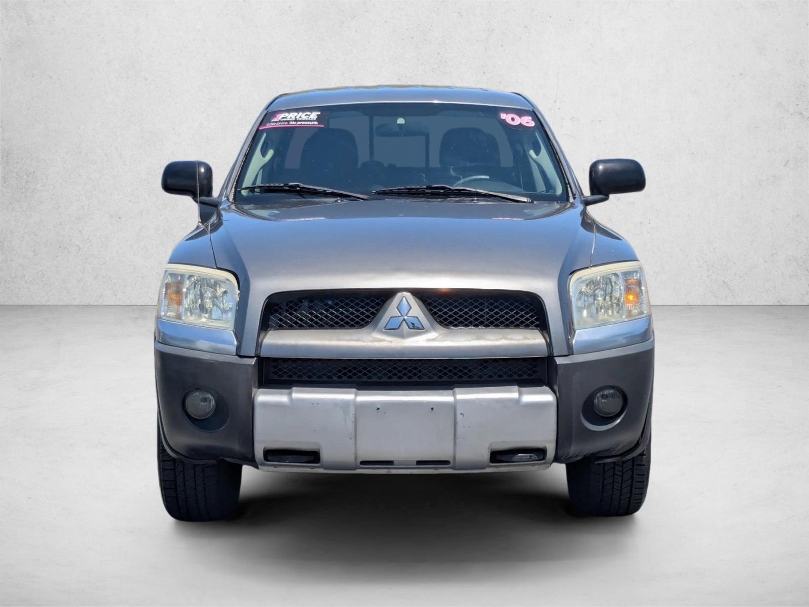 Used 2006 Mitsubishi Raider DuroCross with VIN 1Z7HC38KX6S561650 for sale in Torrance, CA