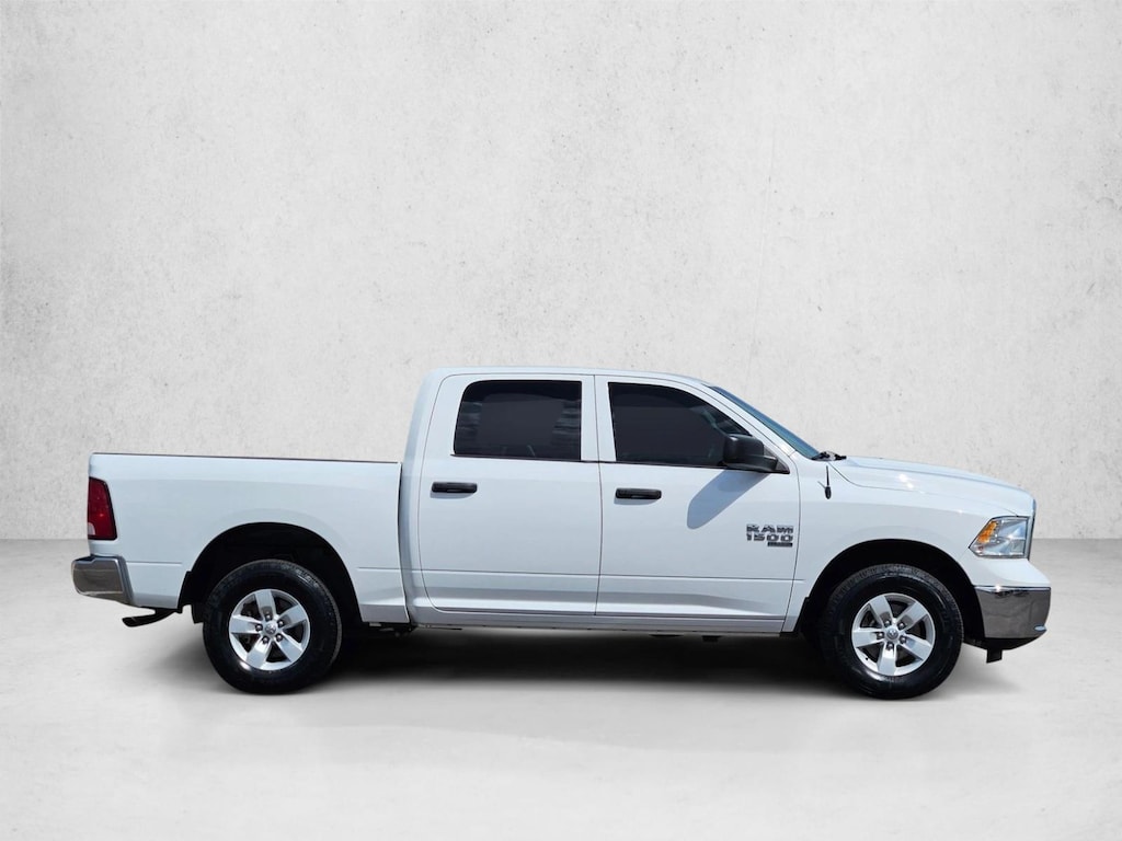 Used 2022 Ram 1500 SLT Crew Cab Pickup