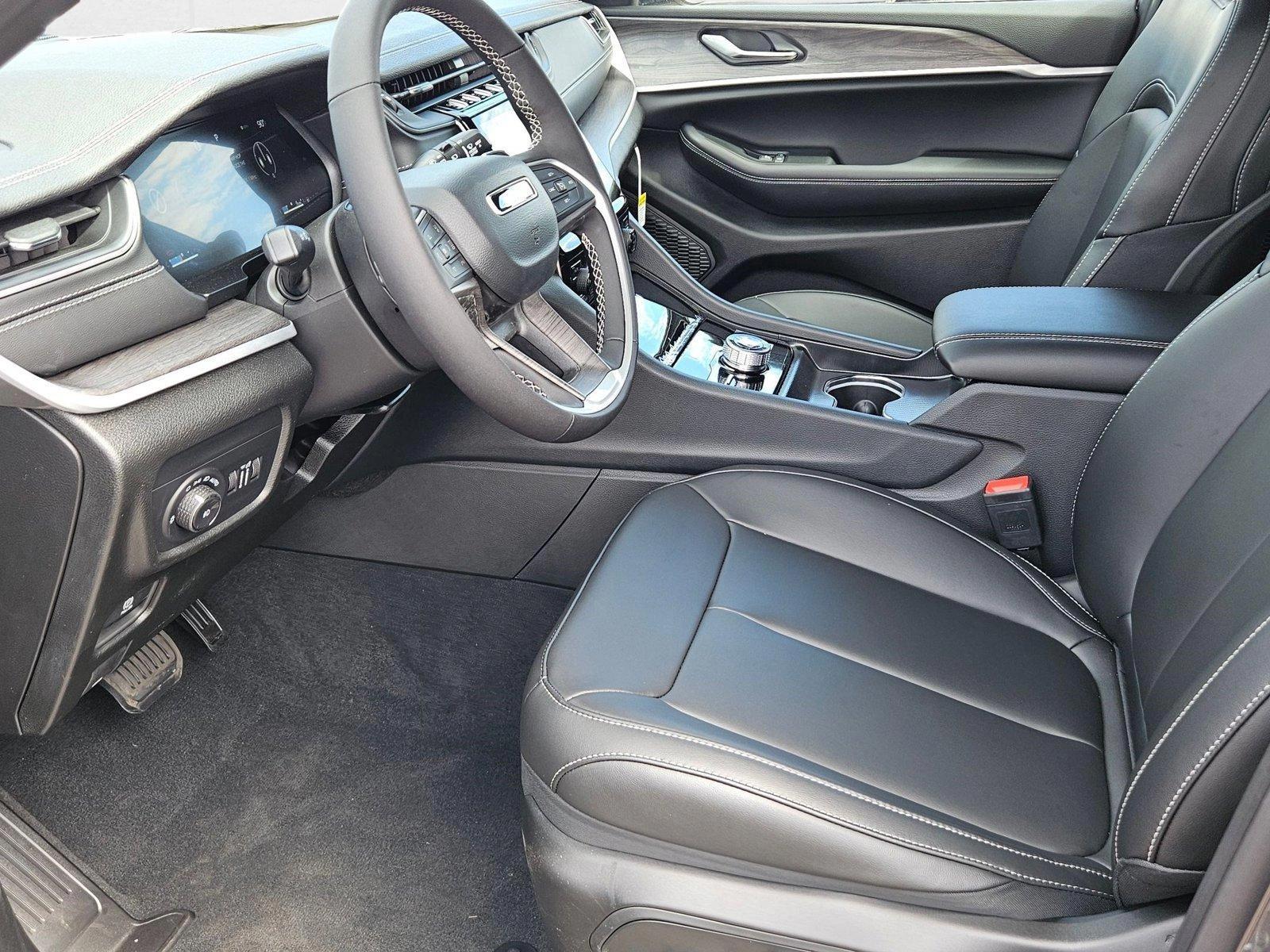 2025 Jeep Grand Cherokee L Limited - Photo 13