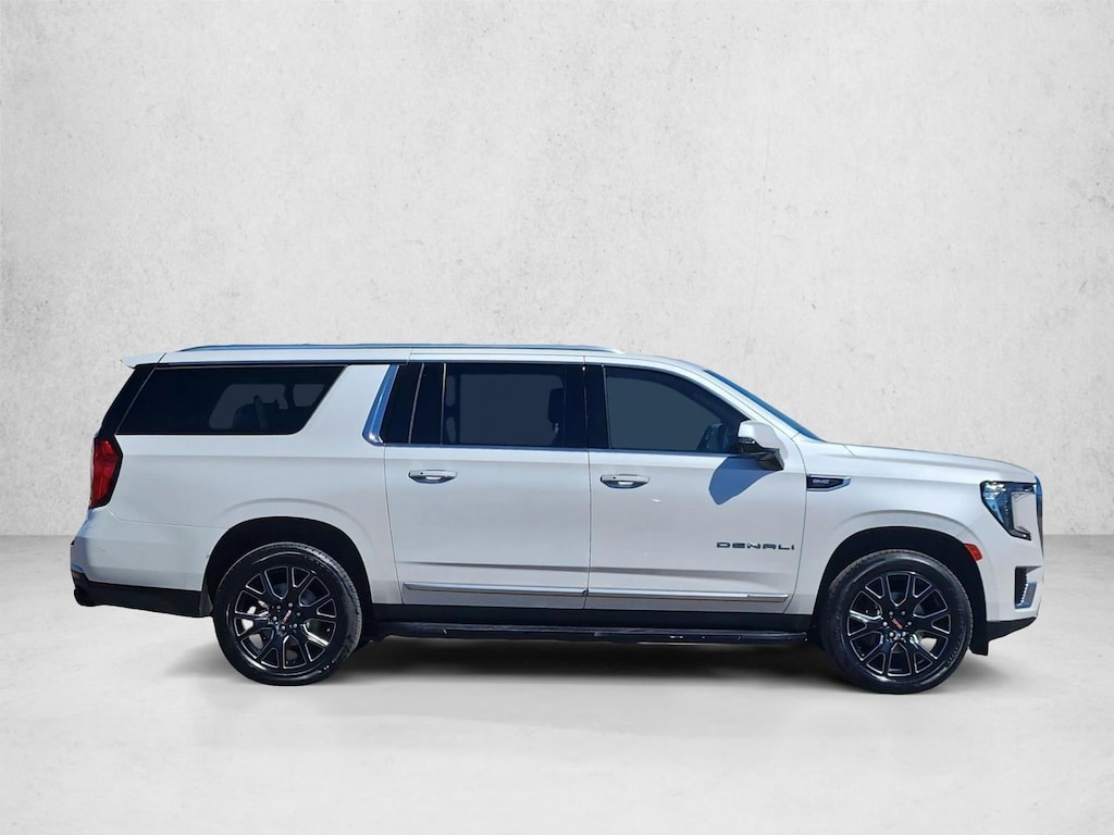 Used 2023 GMC Yukon XL Denali Sport Utility