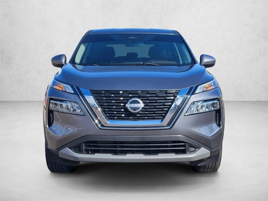 Used 2023 Nissan Rogue SV Sport Utility