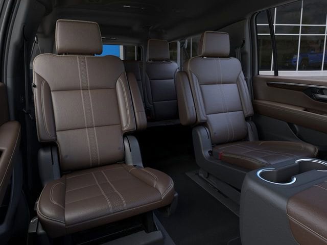 2026 Chevrolet Suburban High Country - Photo 17