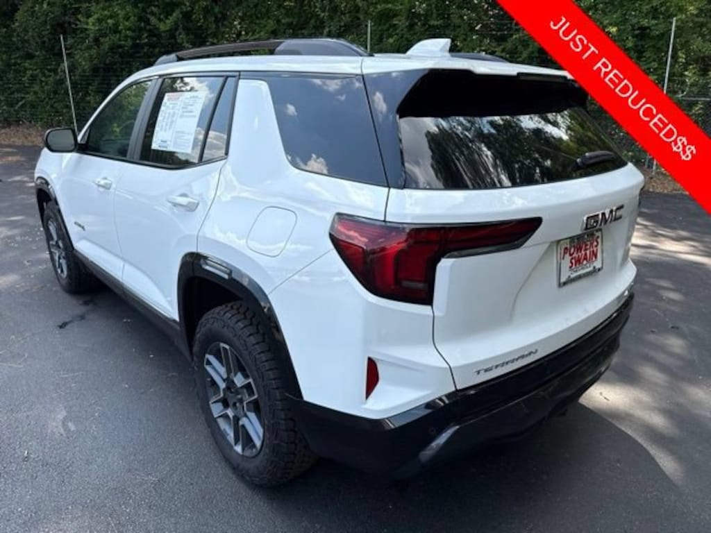 Used 2026 GMC Terrain AT4 SUV