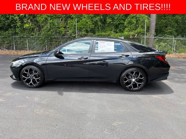 Used 2023 Hyundai Elantra SEL