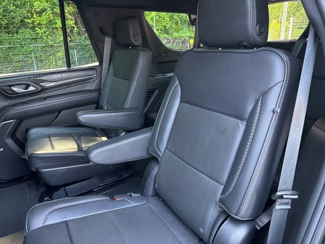 2023 GMC Yukon Denali - Photo 27