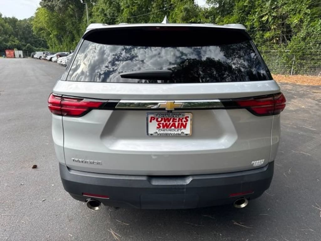 Used 2022 Chevrolet Traverse LS SUV