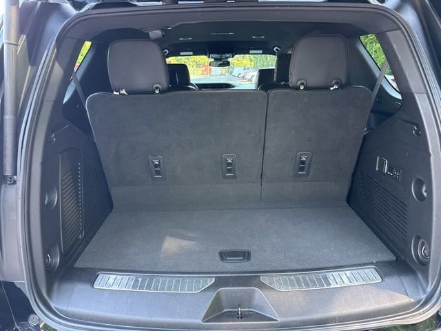 2023 GMC Yukon Denali - Photo 29