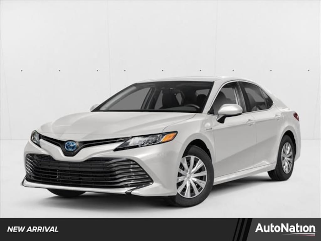 Used 2018 Toyota Camry Hybrid Hybrid LE Sedan