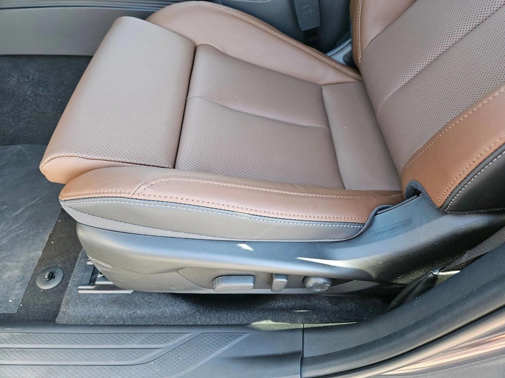 New 2026 Subaru Outback Touring SUV