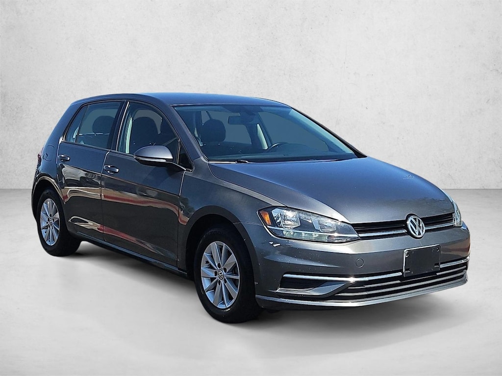 Used 2019 Volkswagen Golf SE 4dr Car